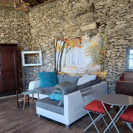 La Salamandre De L'escat Pensjonat 3*
