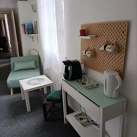 La Salamandre De L'escat Et Table D'hotes