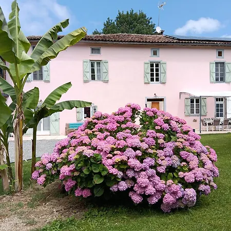 Affittacamere La Salamandre De L'escat 3*